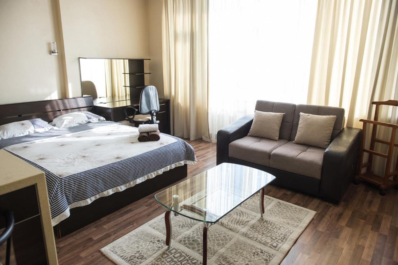 Apartment On Kunayeva 38 Shymkent Exterior photo